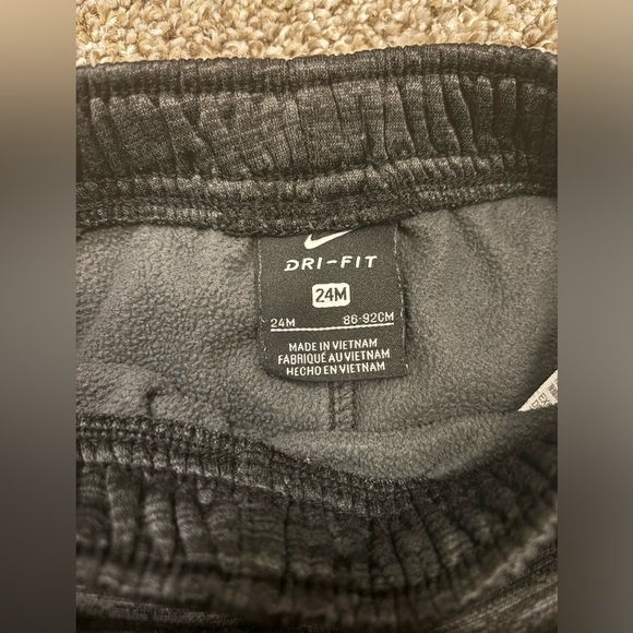 Toddler Boy Nike Dri-Fit Pants - Picture 2 of 3
